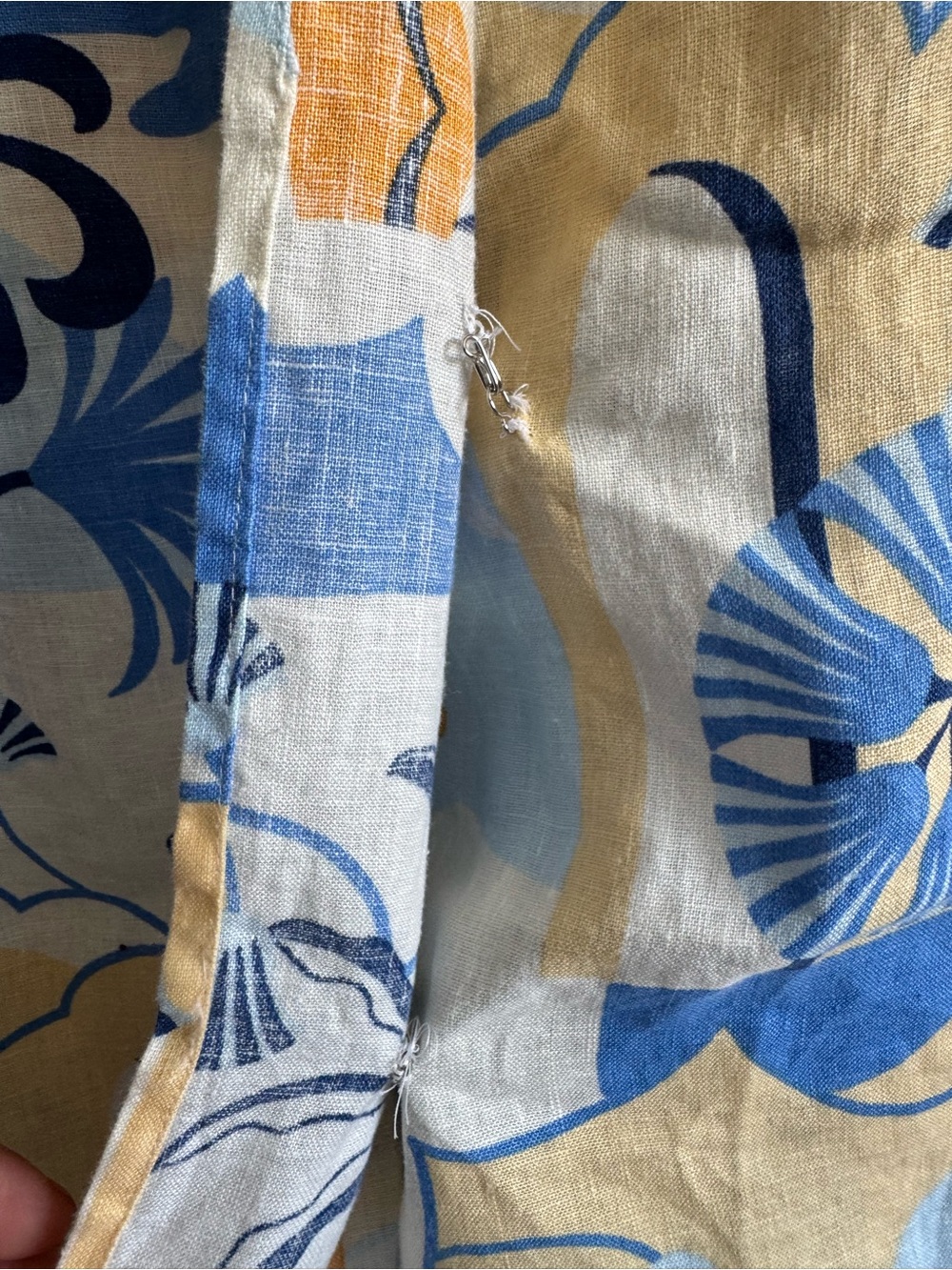 European Flax 100% linen wrap skirt featuring a tropical beach floral print - Picture 6 of 9
